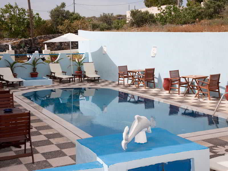 Alizea Villas & Suites Фира Екстериор снимка