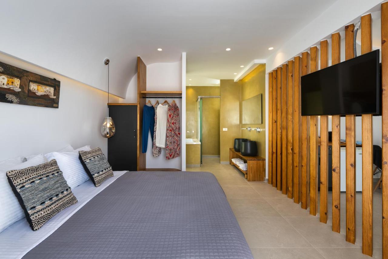 Alizea Villas & Suites Фира Стая снимка