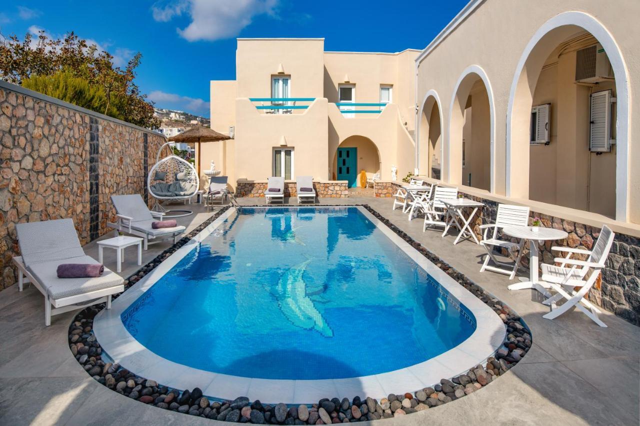 Alizea Villas & Suites Фира Екстериор снимка